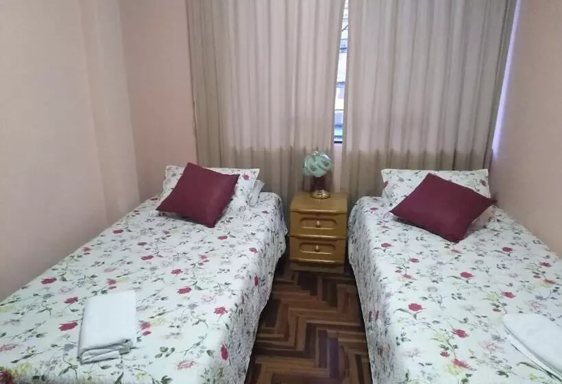 هاستل Maywa Inn