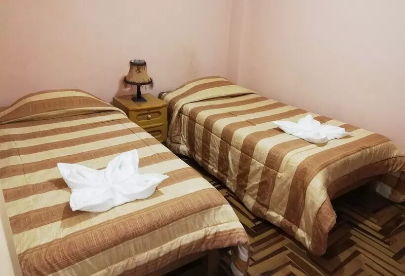 هاستل Maywa Inn