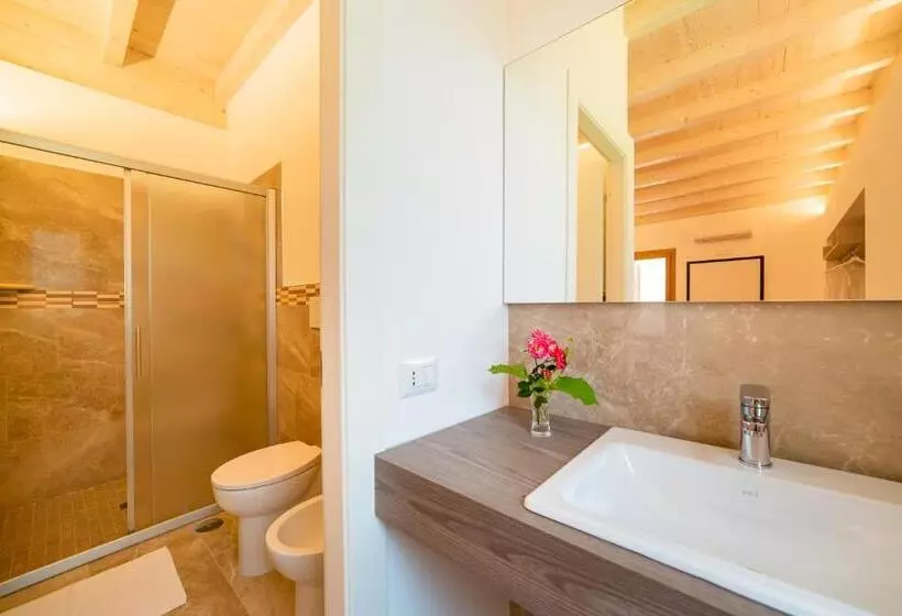 هتل Agriturismo Acquachiara