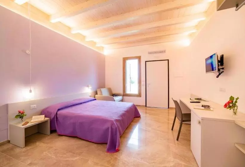 هتل Agriturismo Acquachiara