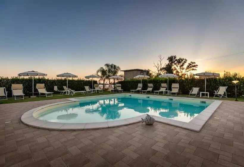 هتل Agriturismo Acquachiara