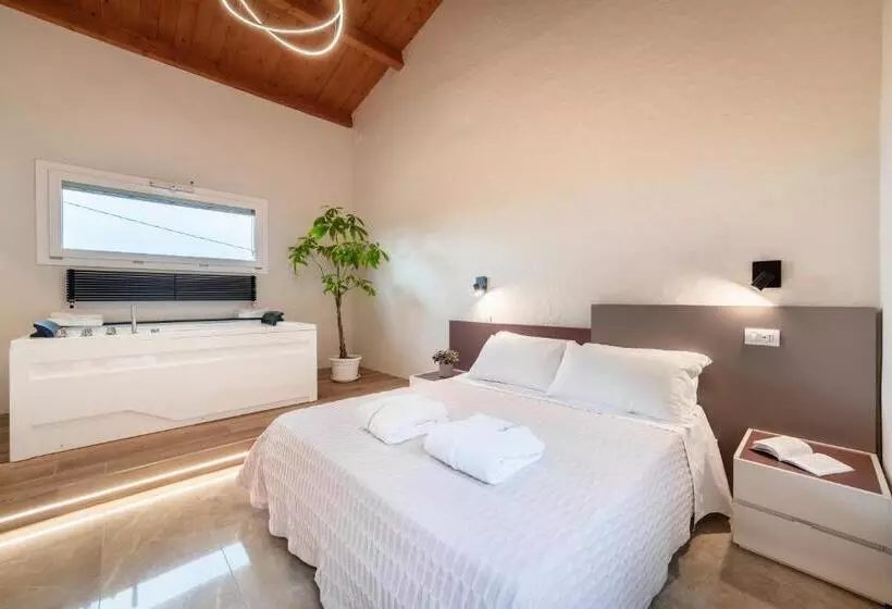 هتل Agriturismo Acquachiara