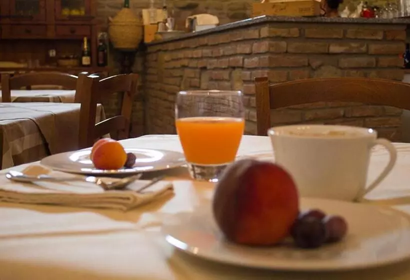 هتل Agriturismo La Cà Veja