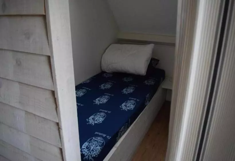 Hotelli Groepsboerderij 20 Pers