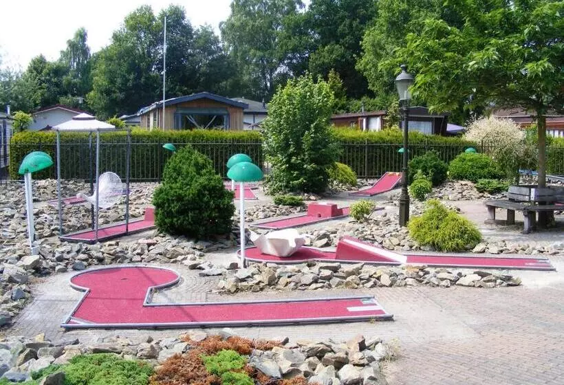 Hotelli Groepsboerderij 20 Pers