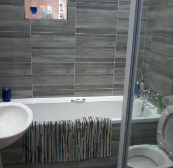 פנסיון A1bay View Collection Cottage & Apartment Sea Facing