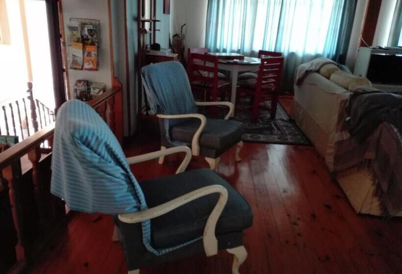 פנסיון A1bay View Collection Cottage & Apartment Sea Facing