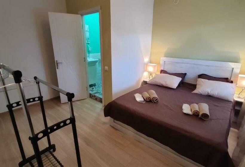 پانسیون Icity