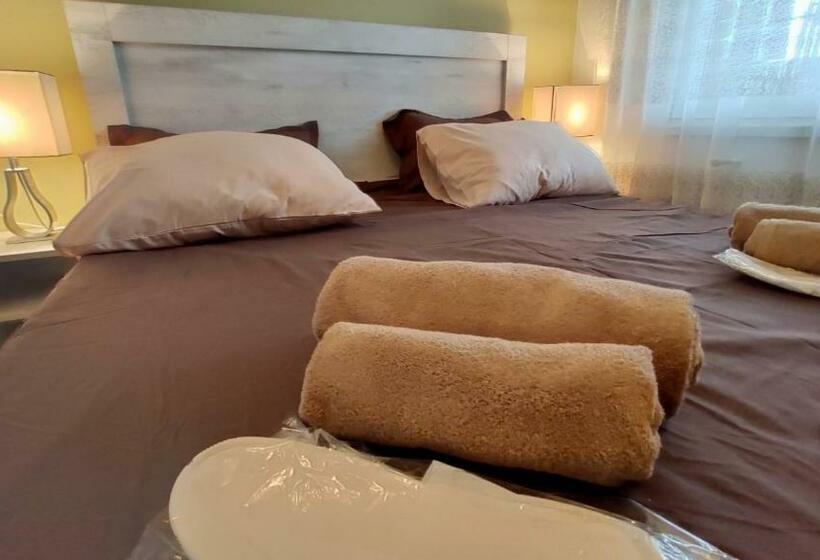 پانسیون Icity