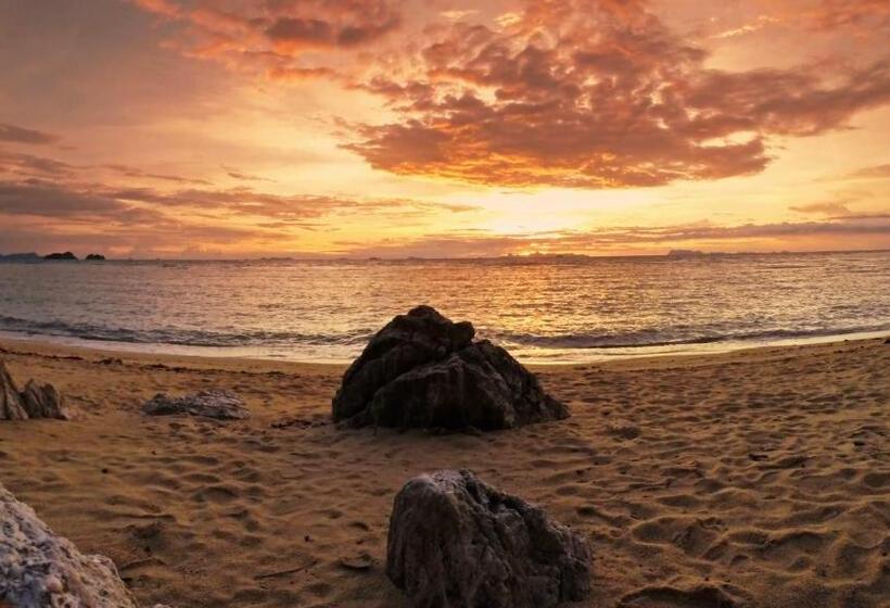 膳宿费 Samui Hills