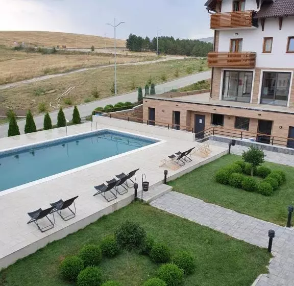 Zlatibor Hills Lara
