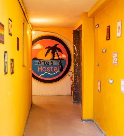 Arte & Hostel