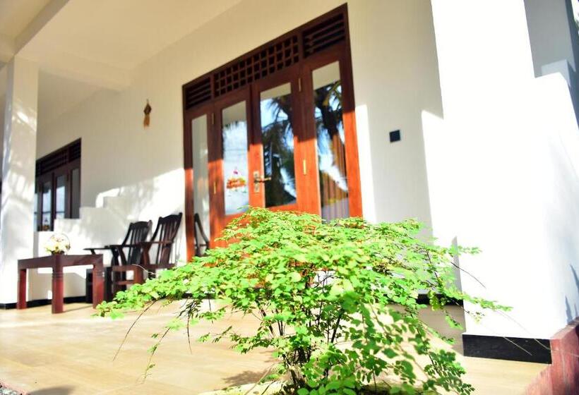 Hotel Aliya Aliya Hikkaduwa