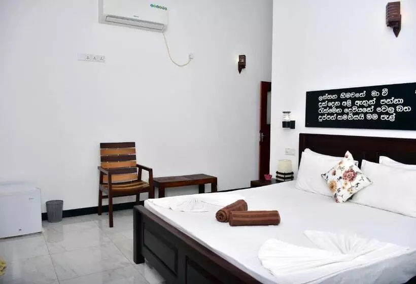 ホテル Aliya Aliya Hikkaduwa