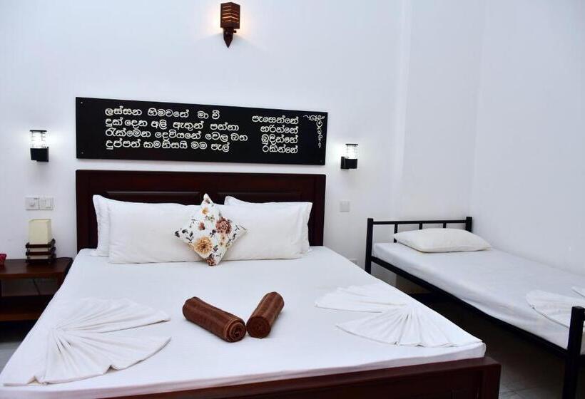 Hotel Aliya Aliya Hikkaduwa