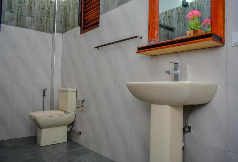 Hotel Aliya Aliya Hikkaduwa