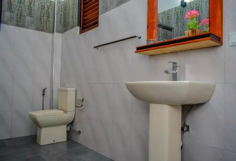 ホテル Aliya Aliya Hikkaduwa