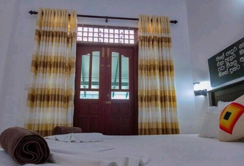 Hotel Aliya Aliya Hikkaduwa