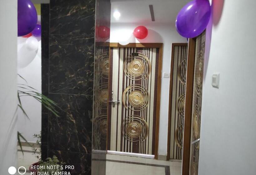 New Hotel Yatri Niwas