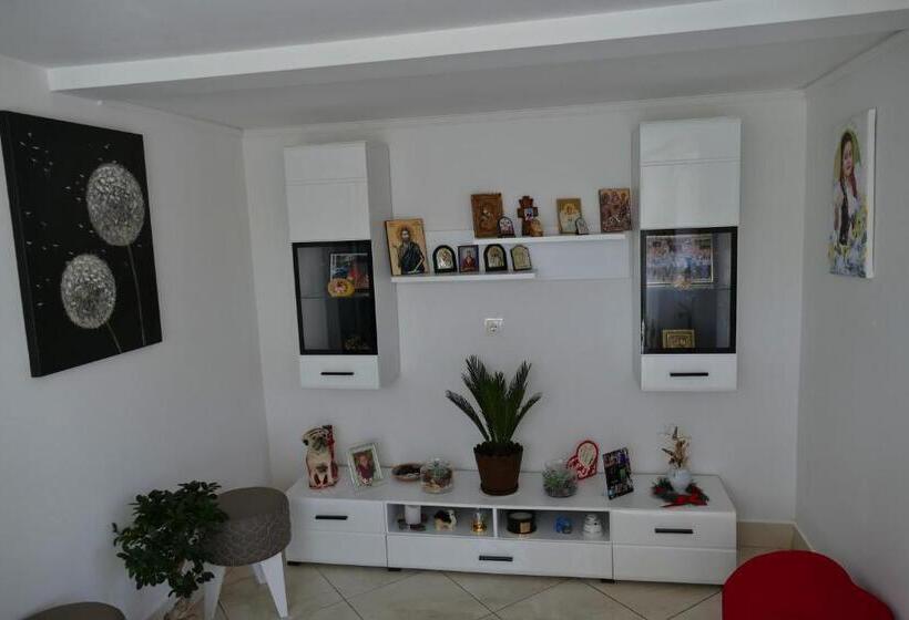 Отель Pensiunea Inima Maramureșului