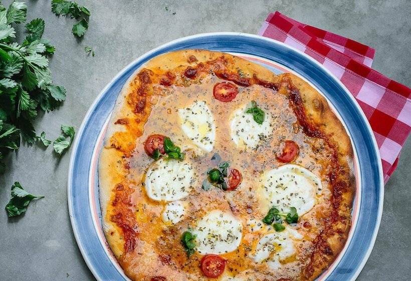 Sedona Hotel Inya Wing