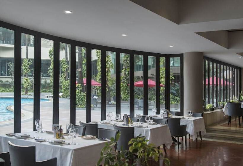 Sedona Hotel Inya Wing