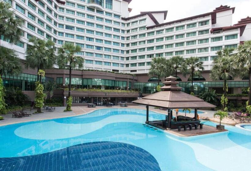 Sedona Hotel Inya Wing