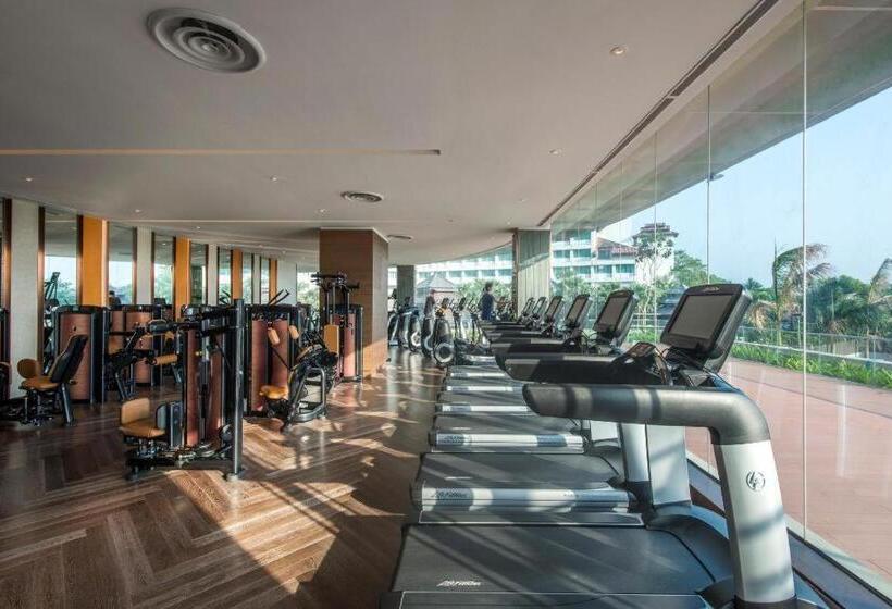 Sedona Hotel Inya Wing