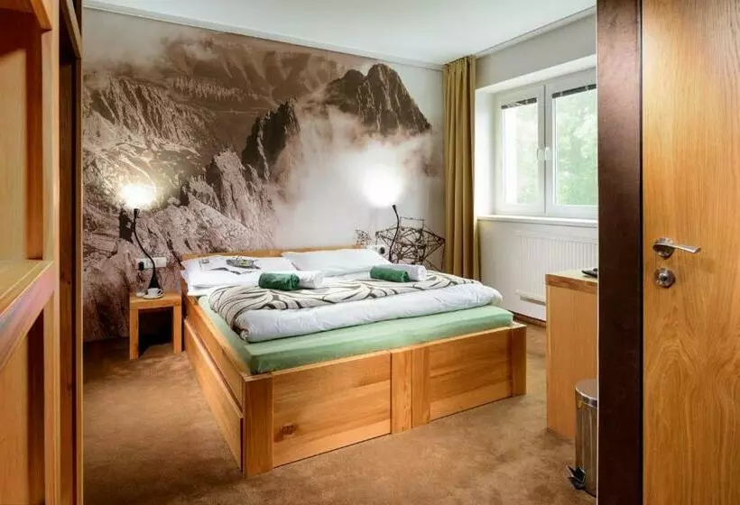 ペンション Vila Emma