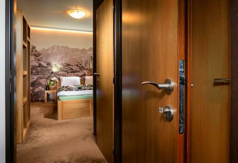 ペンション Vila Emma