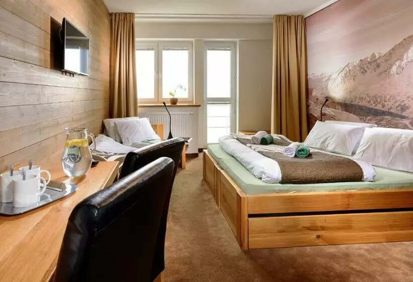 ペンション Vila Emma