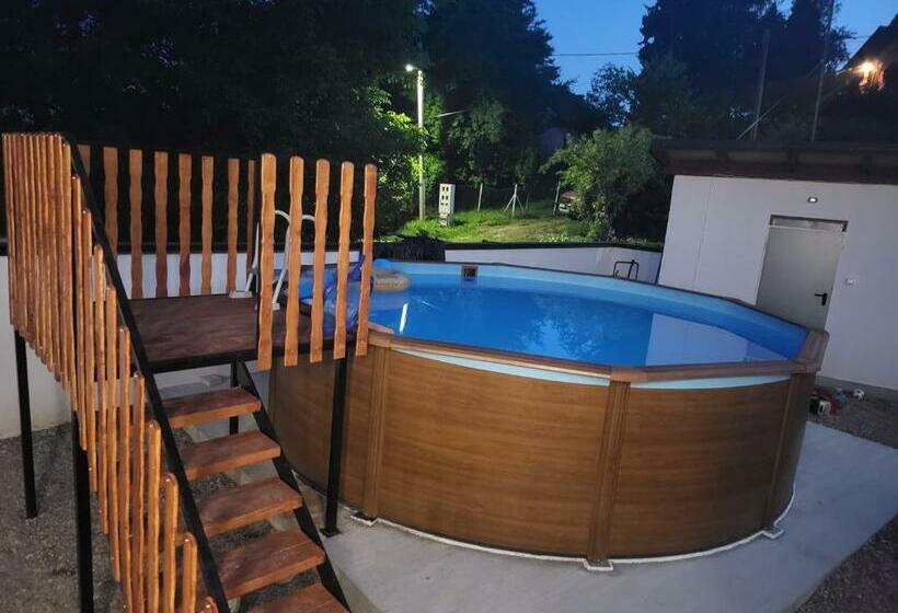 پانسیون Vila Jovana