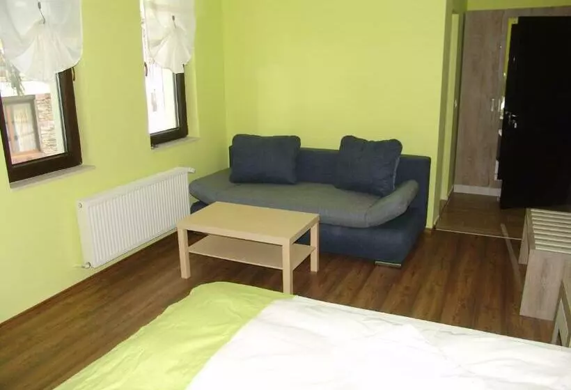 ペンション Villa Eva