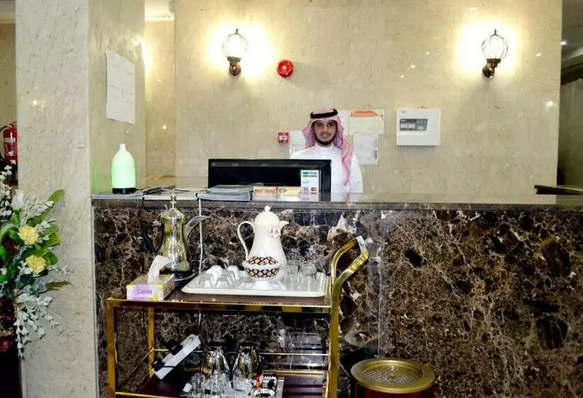 الخربوش للشقق المخدومة
