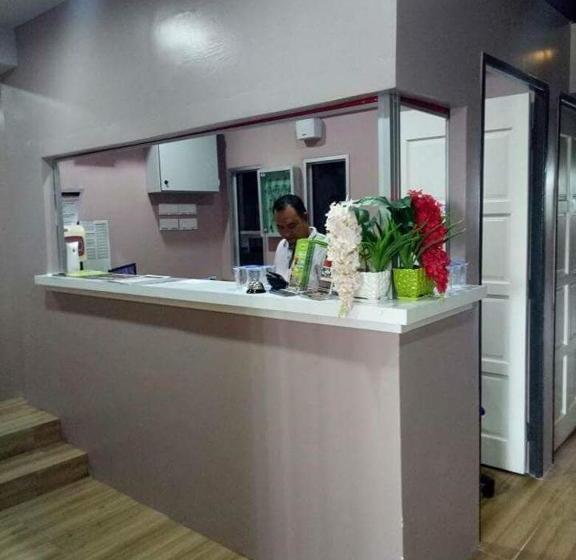 فندق صغير Sunset Villa Inn