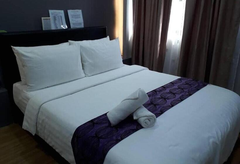 فندق صغير Sunset Villa Inn