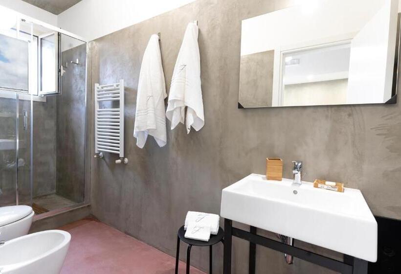 تختخواب و صبحانه Florestine Napoli