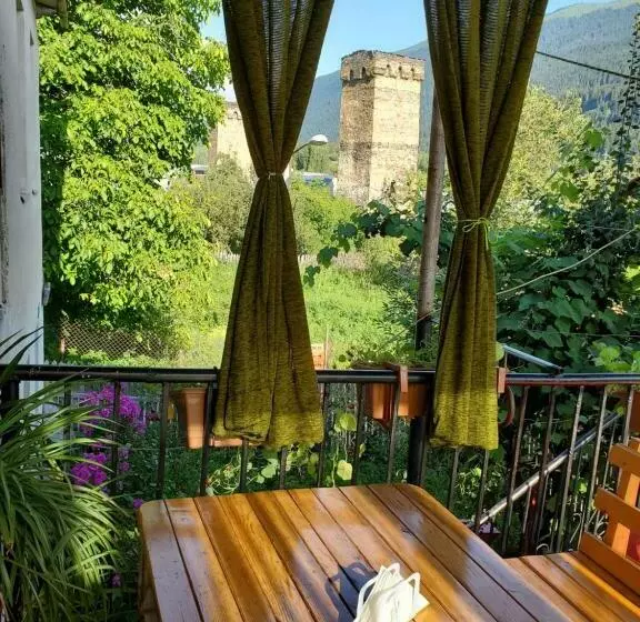 پانسیون Ailama Guesthouse