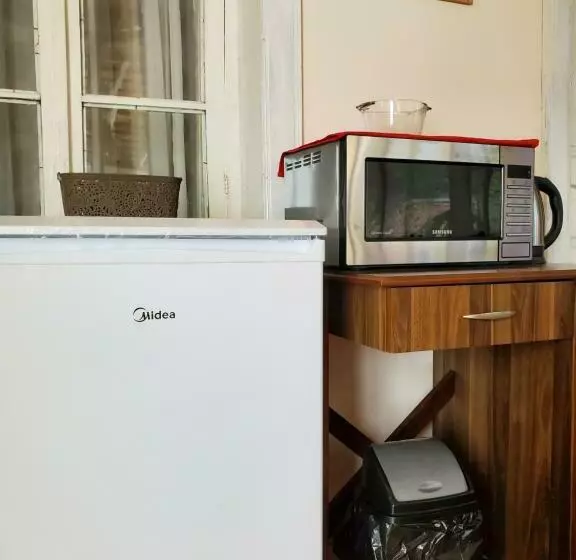 پانسیون Ailama Guesthouse