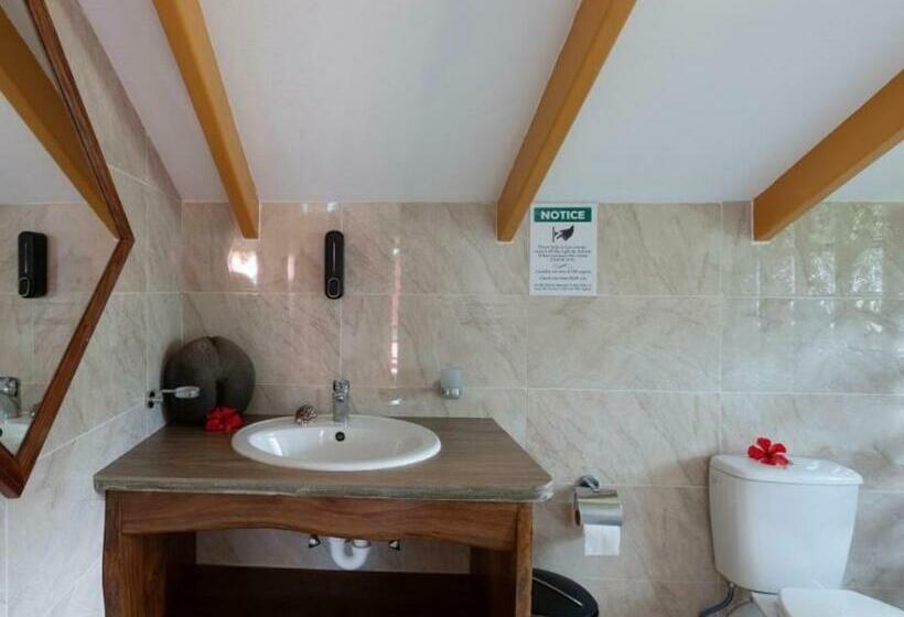 پانسیون Bwaver Cottage