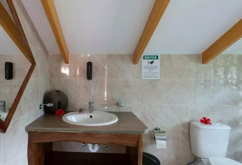 پانسیون Bwaver Cottage