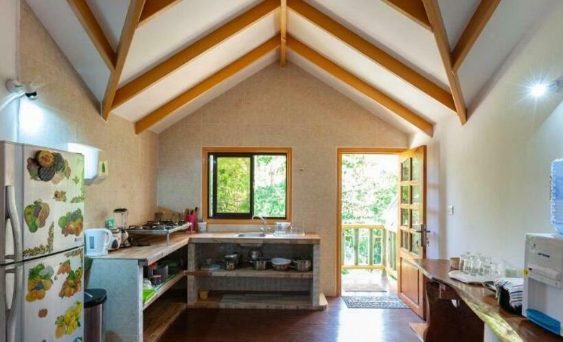 پانسیون Bwaver Cottage