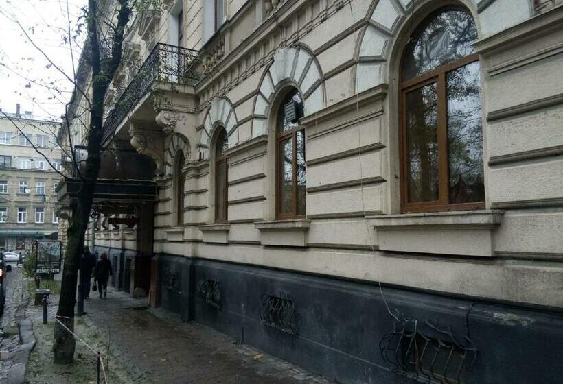 پانسیون Mini Hotel Central Park