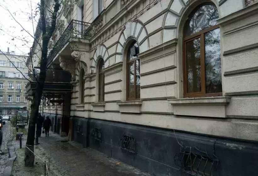 پانسیون Mini Hotel Central Park