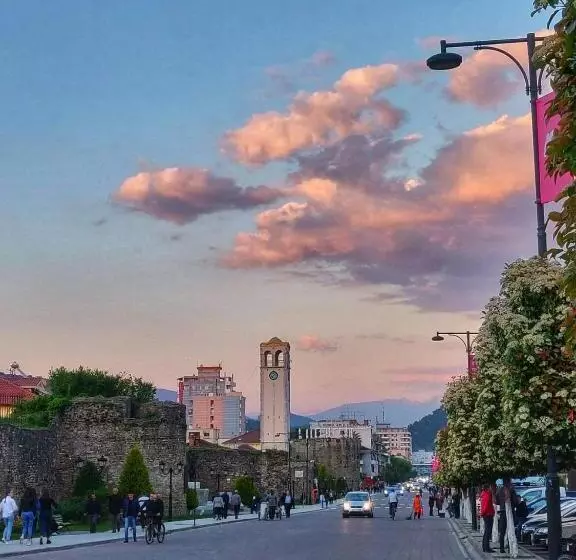 پانسیون Private Room Historic Center Elbasan