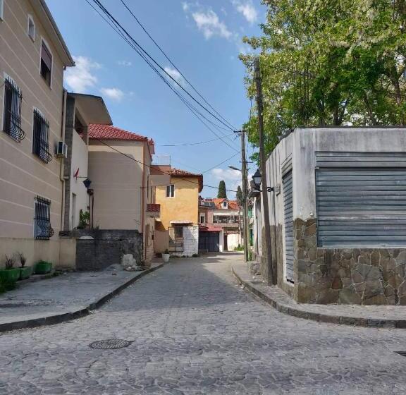 펜션 Private Room Historic Center Elbasan