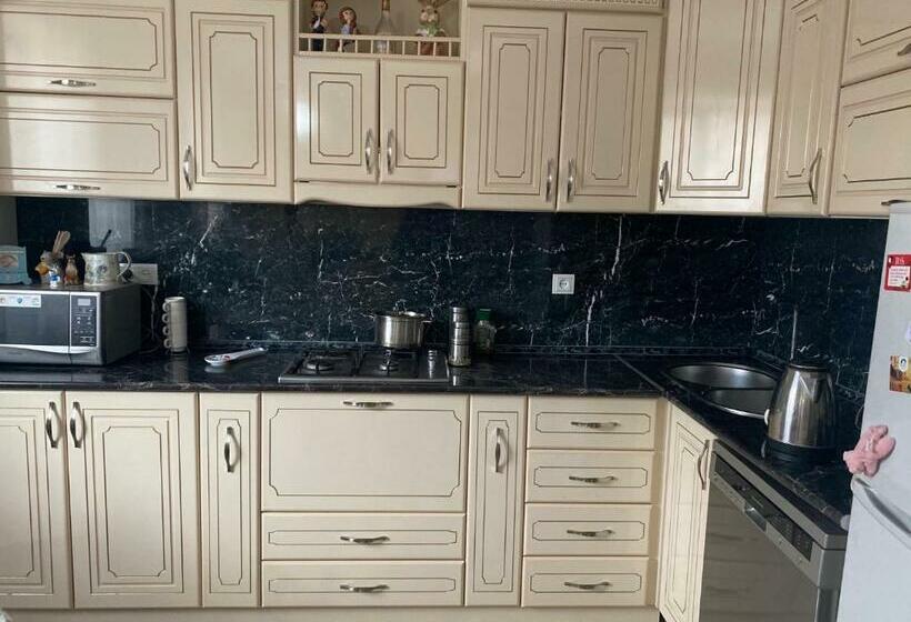 پانسیون Areni Wine Cellar