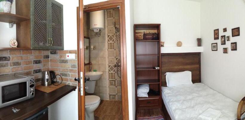 پانسیون Guest Rooms Maria Luiza