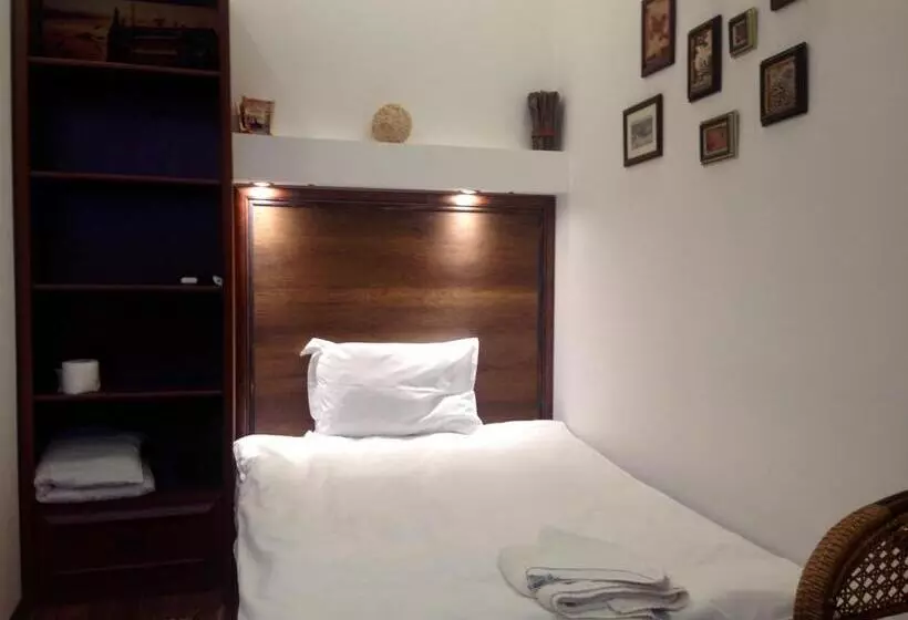 ペンション Guest Rooms Maria Luiza