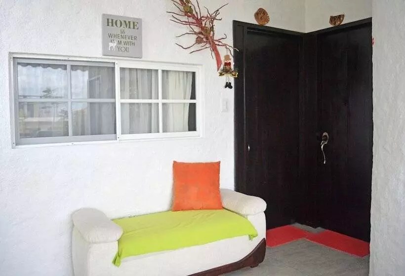 Majatalo Hostal Cann's House